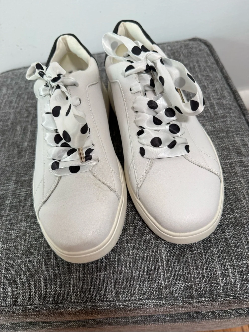 Kate Spade New York White Leather Lift Polka Dot Ribbon Sneakers Size 7.5